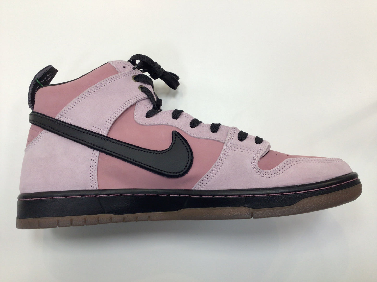 Nike dunk sb high pink